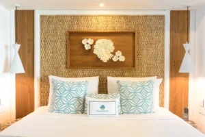 Seasense charm room
